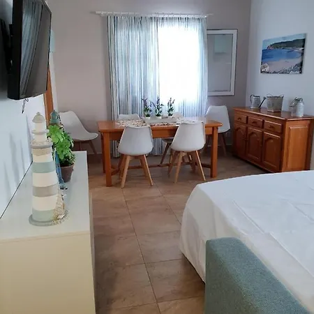 Desi Villa